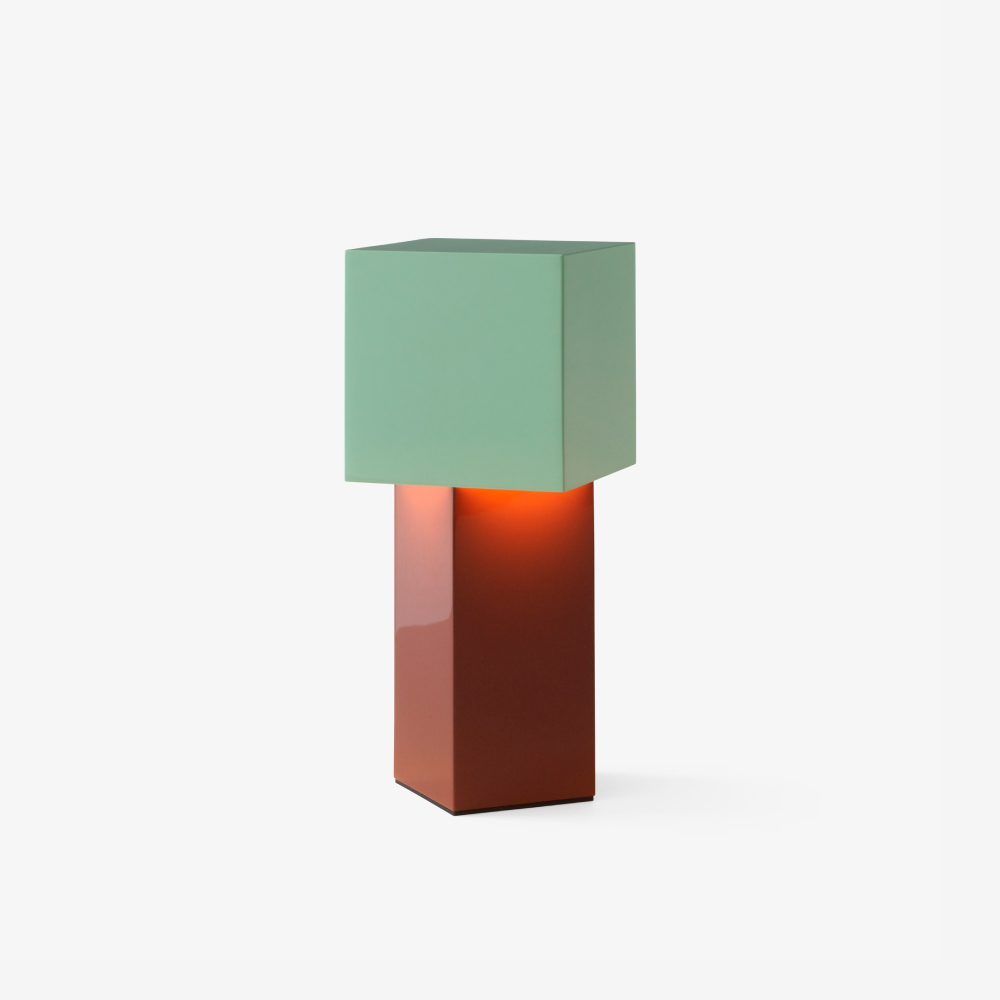 Беспроводной настольный светильник Pivot Portable Lamp ATD7 