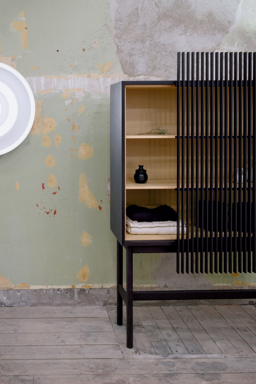 Шкаф Ariake Kumiko Cabinet